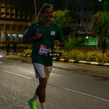 Runner Photo 8002669