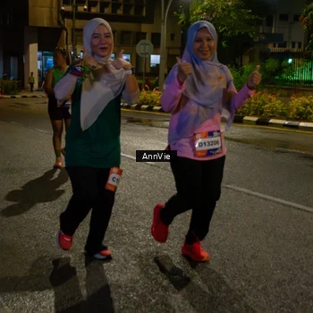 Runner Photo 8002671