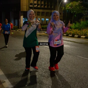 Runner Photo 8002673