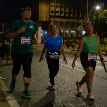 Runner Photo 8002674