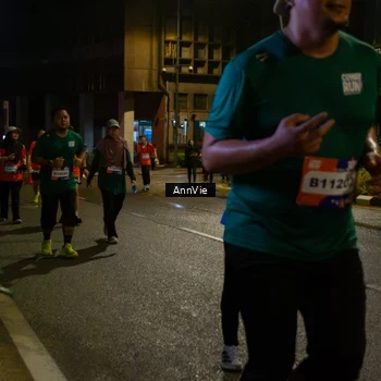 Runner Photo 8002680