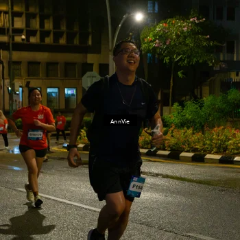 Runner Photo 8002721