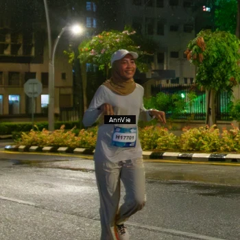 Runner Photo 8002796