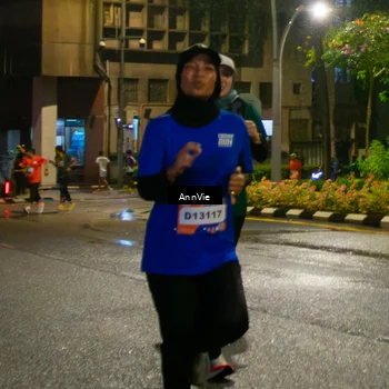 Runner Photo 8002798