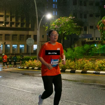 Runner Photo 8002799