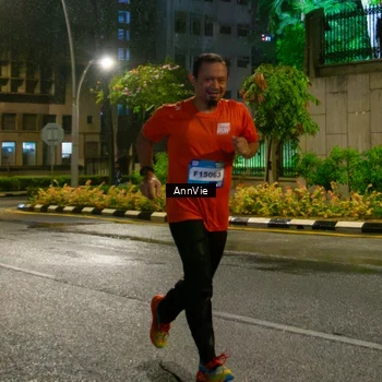 Runner Photo 8002806