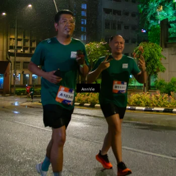 Runner Photo 8002816