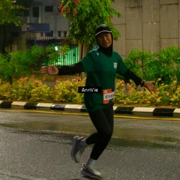 Runner Photo 8002823