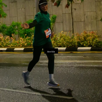 Runner Photo 8002833