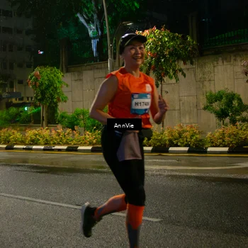 Runner Photo 8002843