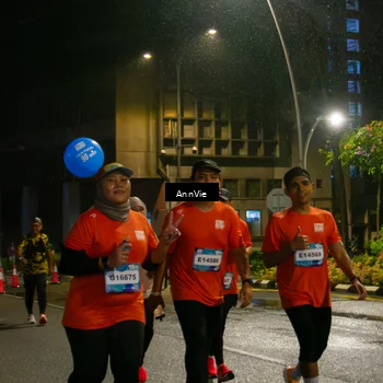 Runner Photo 8002858