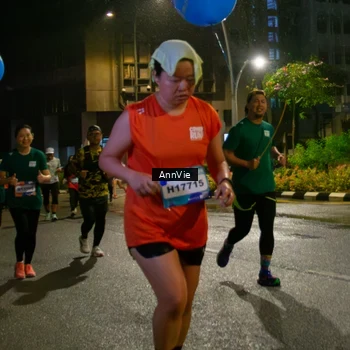 Runner Photo 8002859