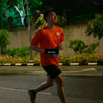 Runner Photo 8002863