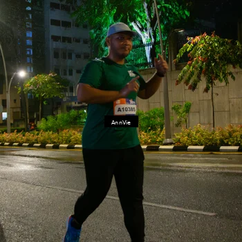Runner Photo 8002865