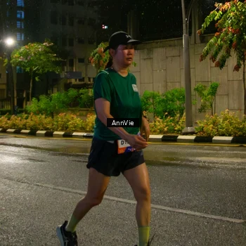 Runner Photo 8002871