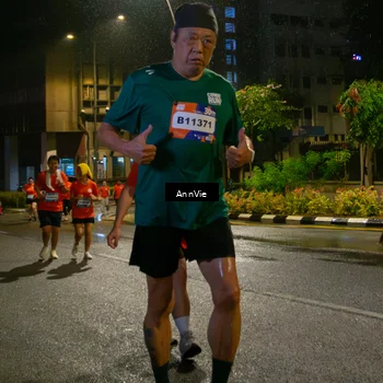 Runner Photo 8002880