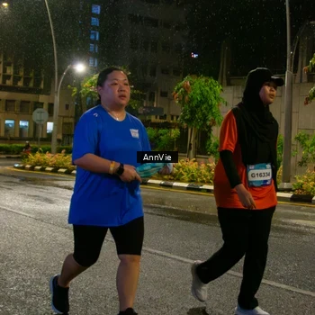 Runner Photo 8002891