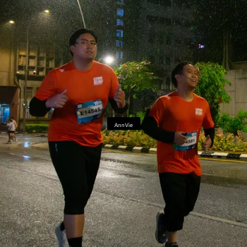 Runner Photo 8002894