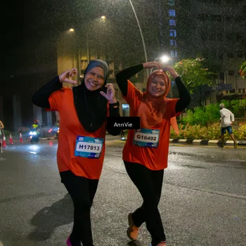 Runner Photo 8002896
