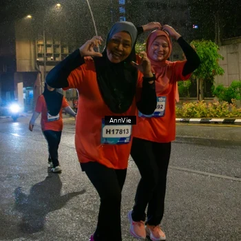 Runner Photo 8002897