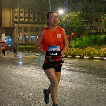 Runner Photo 8002922