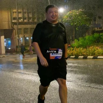 Runner Photo 8002944