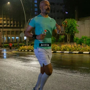 Runner Photo 8003061