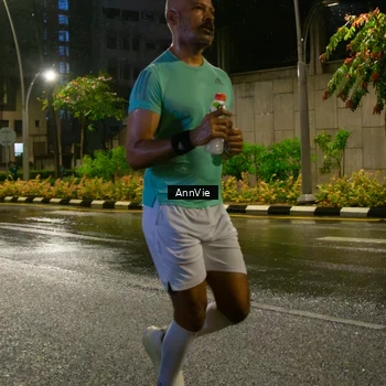 Runner Photo 8003063
