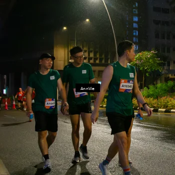 Runner Photo 8003075