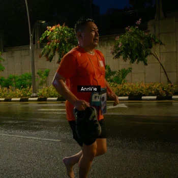 Runner Photo 8003094