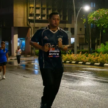 Runner Photo 8003098