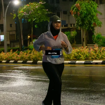 Runner Photo 8003105