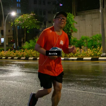 Runner Photo 8003110