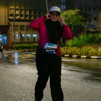 Runner Photo 8003113