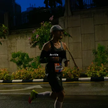 Runner Photo 8003175