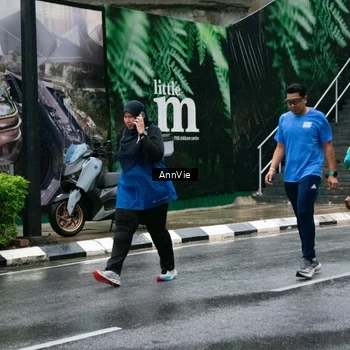 Runner Photo 8003212