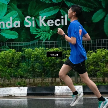 Runner Photo 8003220