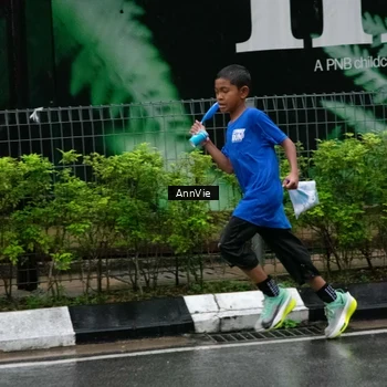 Runner Photo 8003234