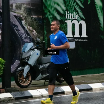Runner Photo 8003236