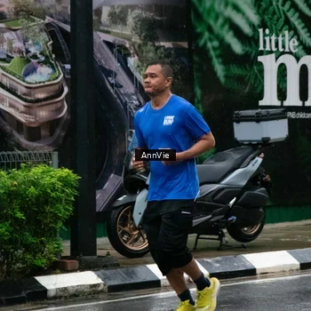 Runner Photo 8003239