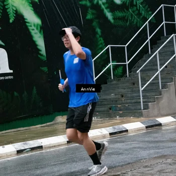 Runner Photo 8003256