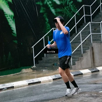 Runner Photo 8003258