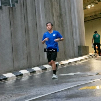 Runner Photo 8003264