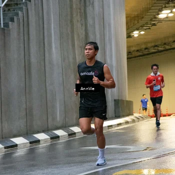 Runner Photo 8003272