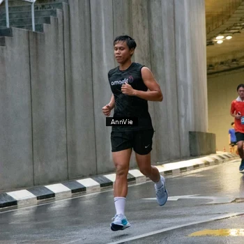 Runner Photo 8003273