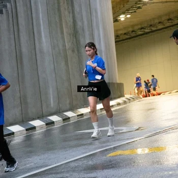 Runner Photo 8003292