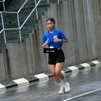 Runner Photo 8003297