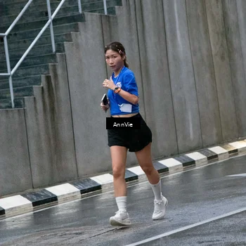 Runner Photo 8003299