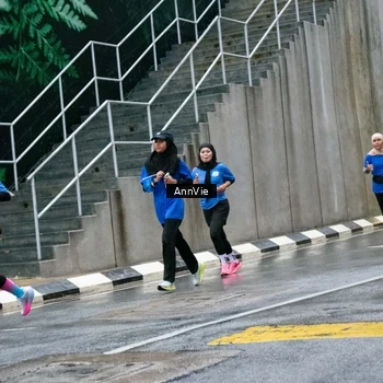 Runner Photo 8003344