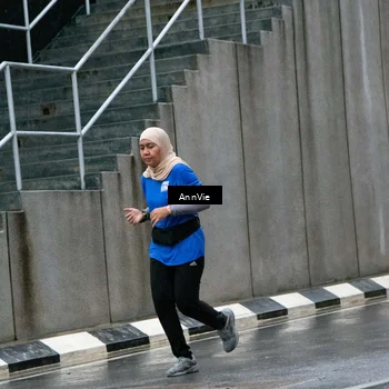 Runner Photo 8003351